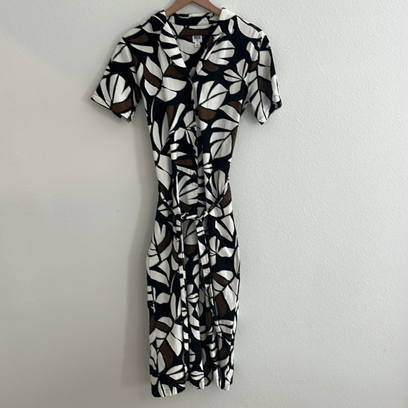 Tabitha Brown X Target Floral Leaf Tropical Jumpsuit Size Small - Picture 3 of 10